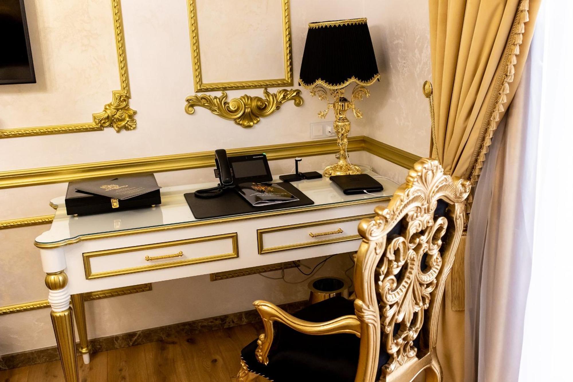 Royal Palace Luxury Hotel And Spa Хмельницкий Номер фото